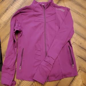 Oiselle Plum Aero Jacket Size 6 (Pleat design)